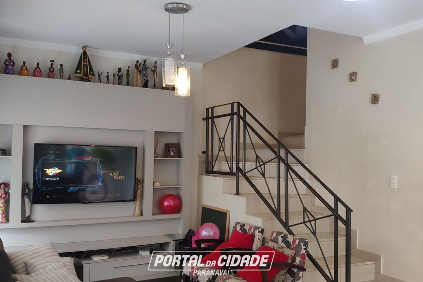 Sobrado &agrave; venda - 180m&sup2; - Jardim Ouro Branco