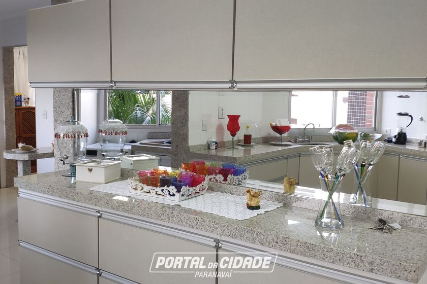 Apartamento &agrave; venda - 325m&sup2; - centro 