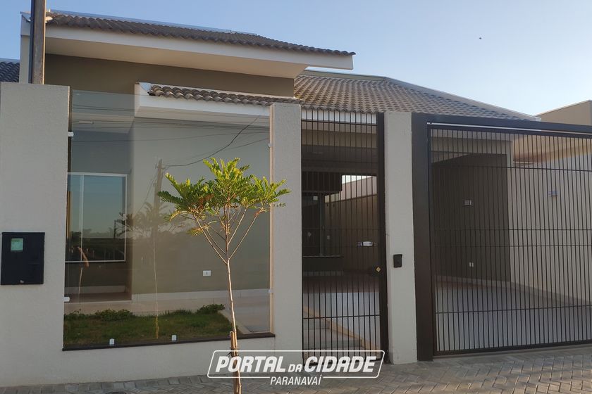 Casa &agrave; venda - 150m&sup2; - CENTRO