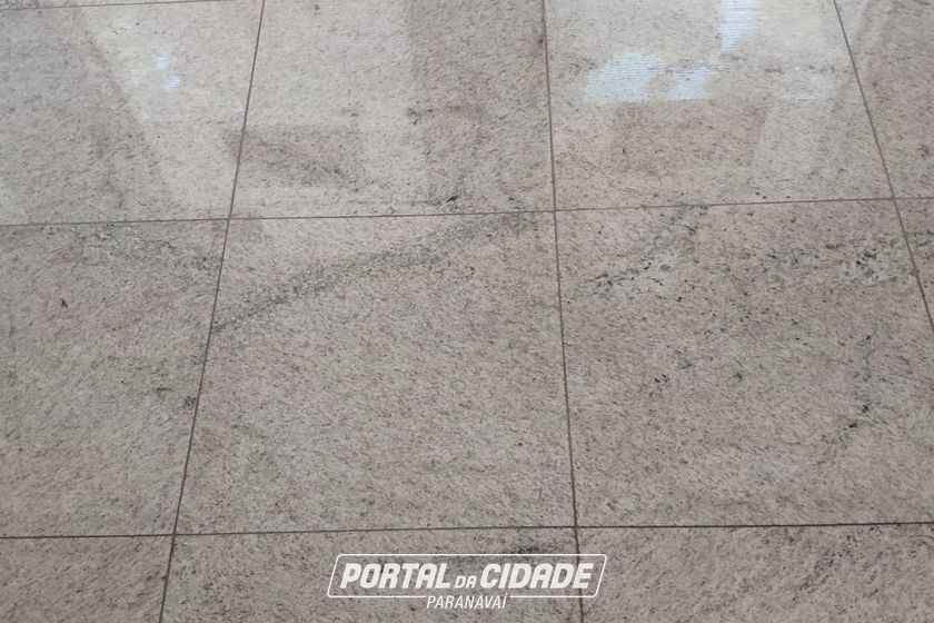 Ponto Comercial &agrave; venda - 292m&sup2; - centro