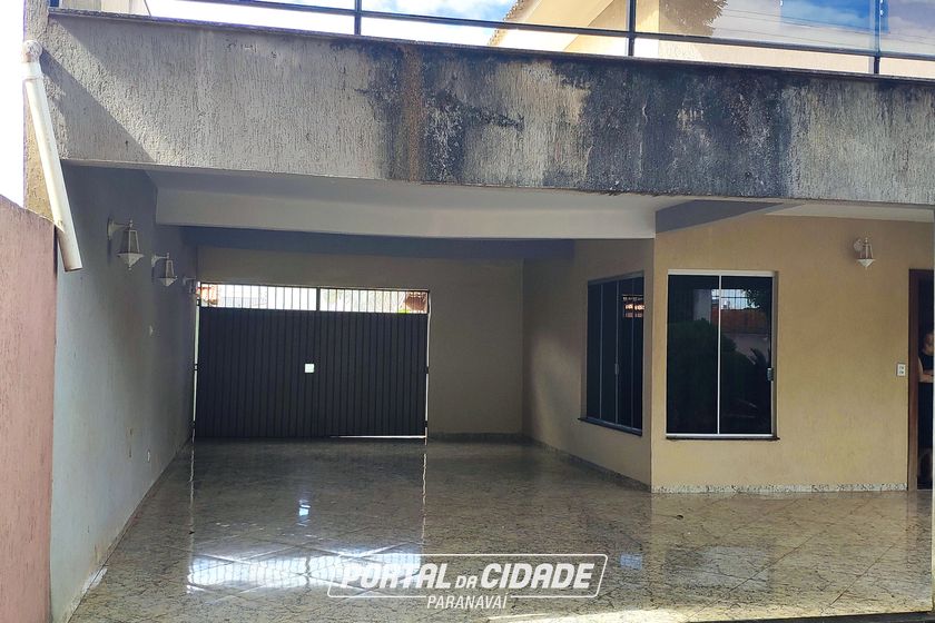 Casa &agrave; venda - 234m&sup2; - pr&oacute;xima a Unipar