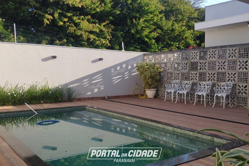 Casa &agrave; venda - 180m&sup2; - Jardim Monte Cristo 