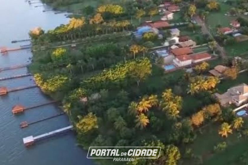 Casa &agrave; venda - 260m&sup2; - Itaguaj&eacute; 