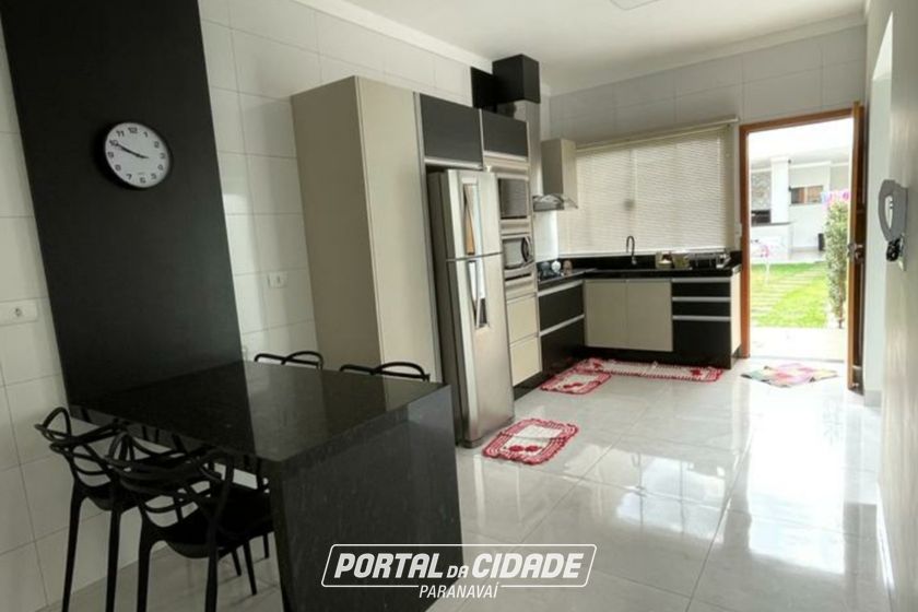 Casa &agrave; venda - 145m&sup2; - Centro