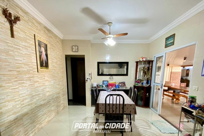 Casa &agrave; venda - 250m&sup2; - Jardim Prudencio