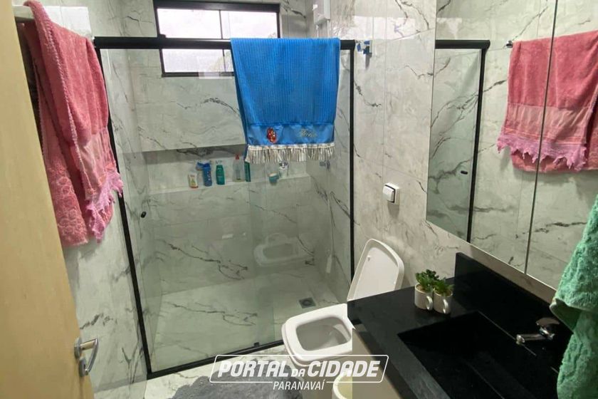 Casa &agrave; venda - 215m&sup2; - Centro 