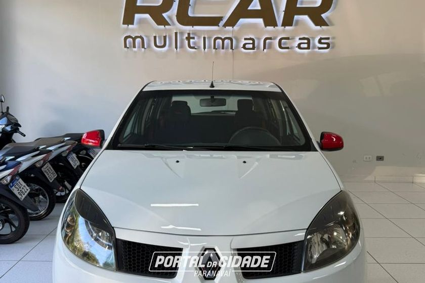 Renault SANDERO