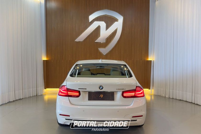 BMW 320iA
