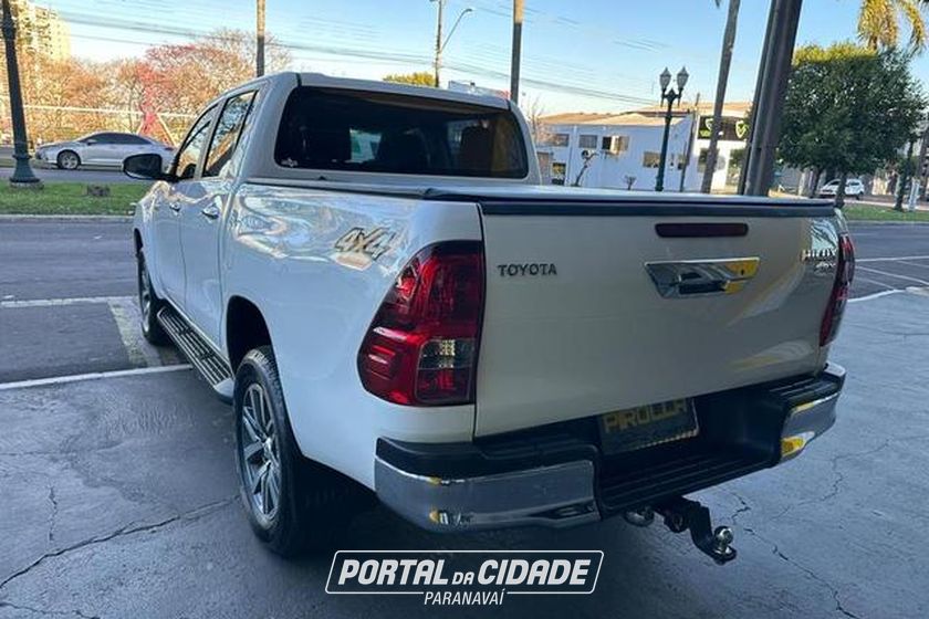 Toyota Hilux