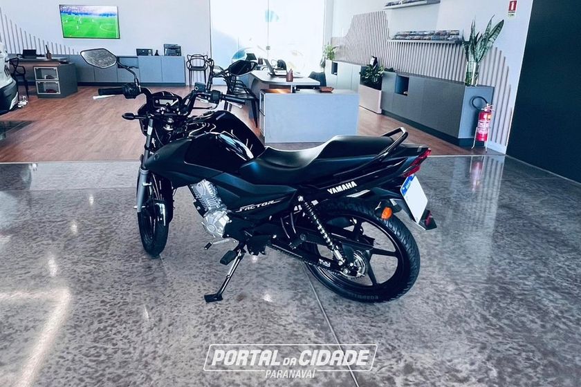 YAMAHA YBR
