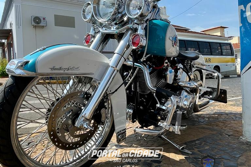 HARLEY-DAVIDSON HERITAGE