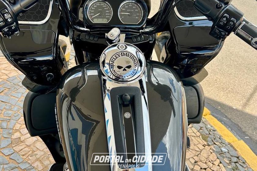 HARLEY-DAVIDSON ROAD