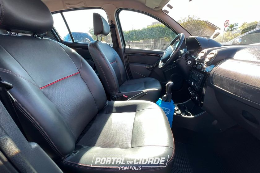 Renault SANDERO