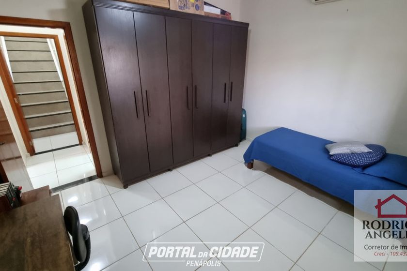 Casa &agrave; venda - 200m&sup2; - Residencial Jardim do Lago IV