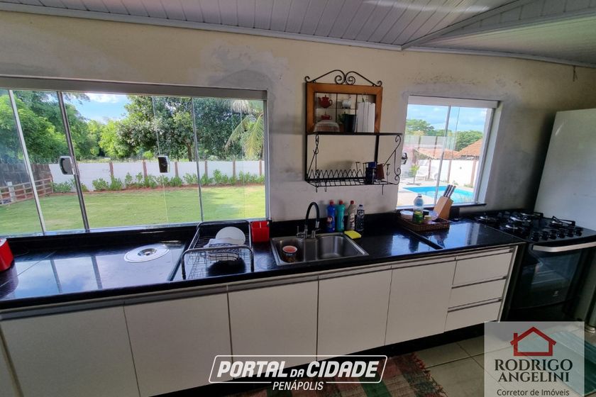 Ch&aacute;cara &agrave; venda - 850m&sup2; - Vila Anselmo