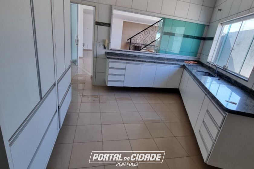 Casa &agrave; venda - 261m&sup2; - Parque Residencial Village