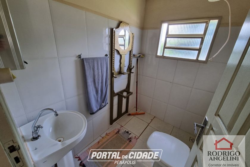 Ch&aacute;cara &agrave; venda - 850m&sup2; - Vila Anselmo