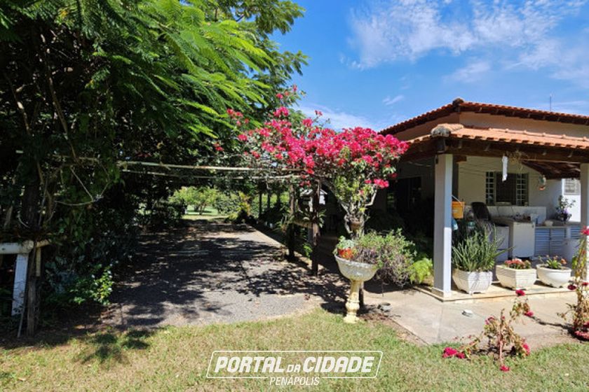 Ch&aacute;cara &agrave; venda - 20000m&sup2; - Chacaras na Altino Vaz de Mello