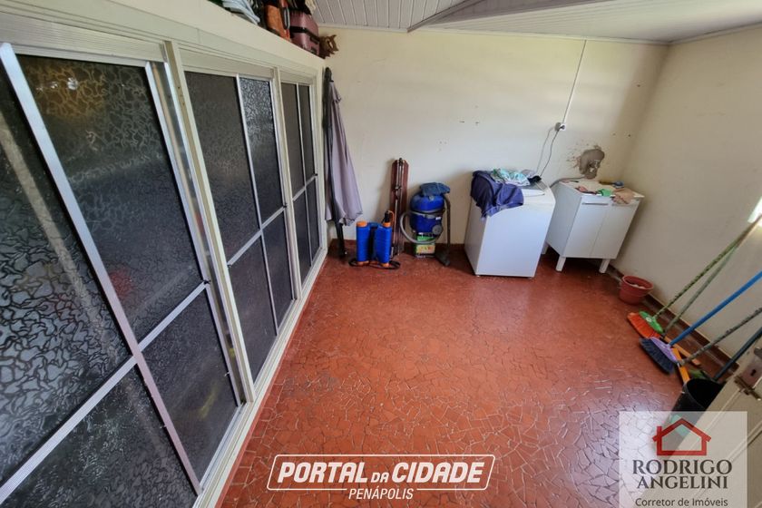 Ch&aacute;cara &agrave; venda - 850m&sup2; - Vila Anselmo