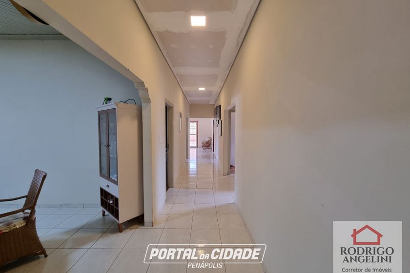 Ch&aacute;cara &agrave; venda - 850m&sup2; - Vila Anselmo