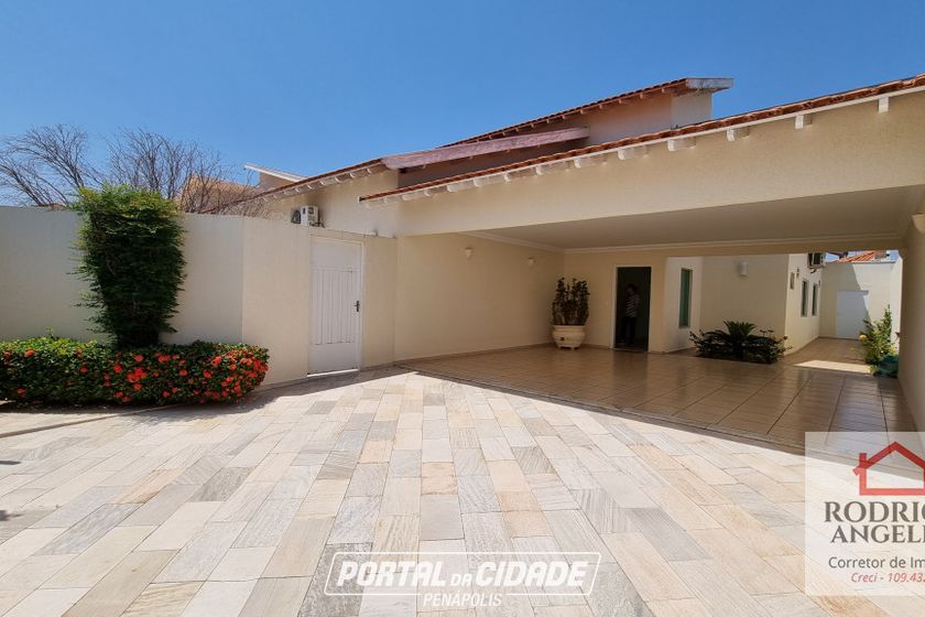 Casa &agrave; venda - 406m&sup2; - Parque Residencial Village