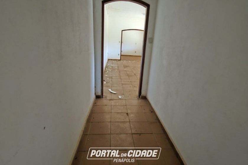 Casa &agrave; venda - 200m&sup2; - Village Regina