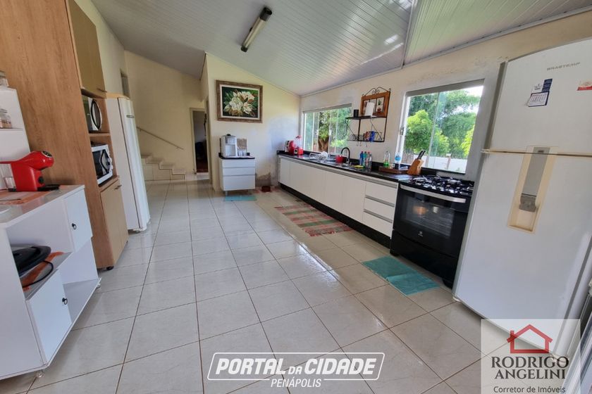 Ch&aacute;cara &agrave; venda - 850m&sup2; - Vila Anselmo
