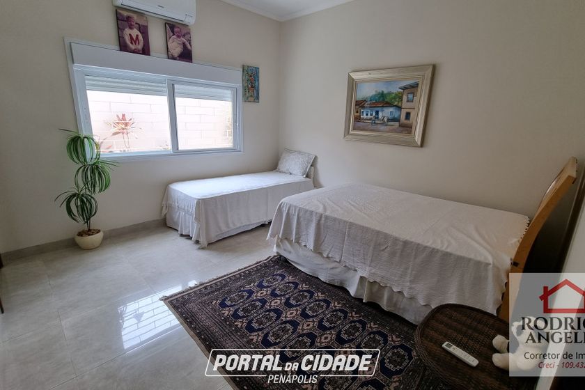 Casa &agrave; venda - 350m&sup2; - Jardim S&atilde;o Paulo
