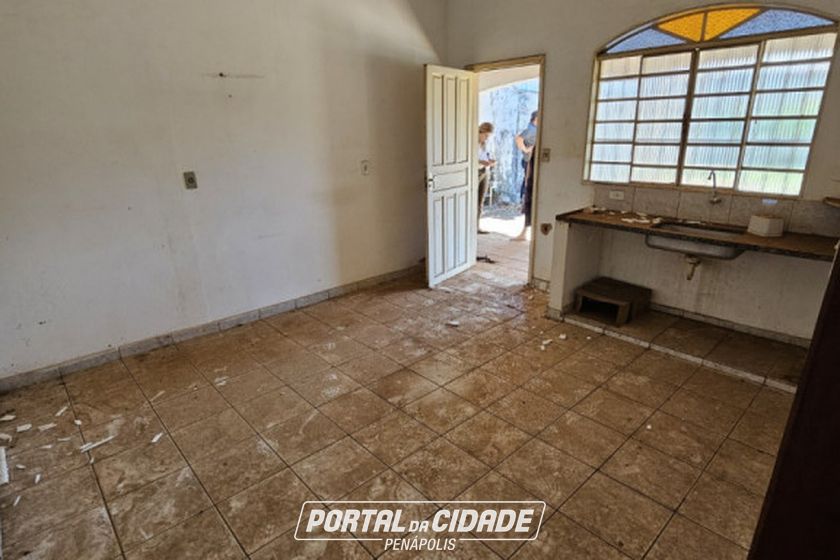 Casa &agrave; venda - 200m&sup2; - Village Regina