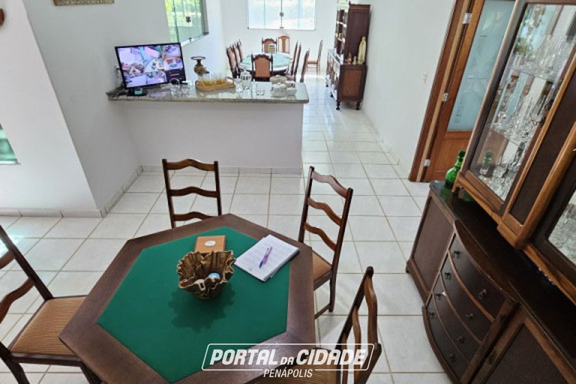 Ch&aacute;cara &agrave; venda - 20000m&sup2; - Chacaras na Altino Vaz de Mello