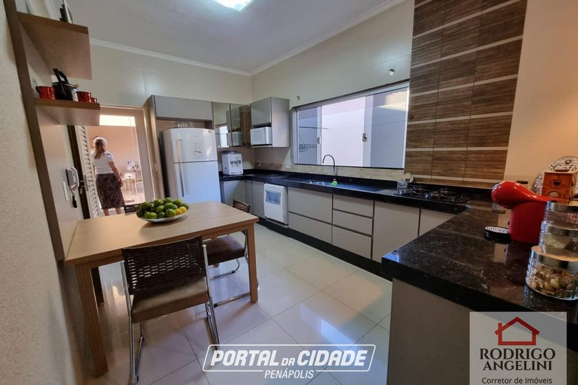 Casa &agrave; venda - 200m&sup2; - Residencial Ana Paula