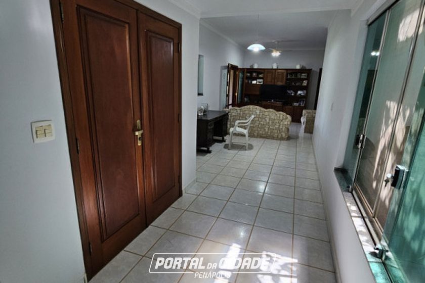 Ch&aacute;cara &agrave; venda - 20000m&sup2; - Chacaras na Altino Vaz de Mello