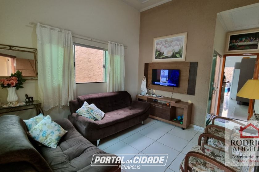 Casa &agrave; venda - 200m&sup2; - Residencial Jardim do Lago IV