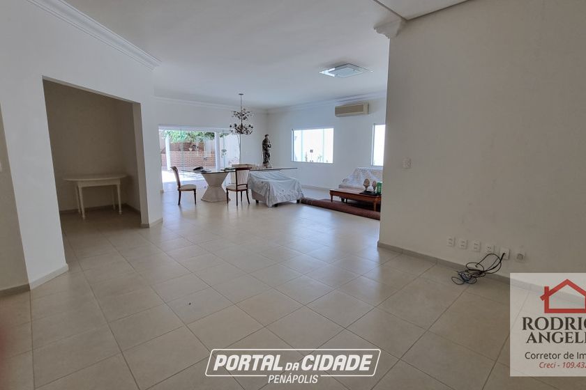 Casa &agrave; venda - 406m&sup2; - Parque Residencial Village