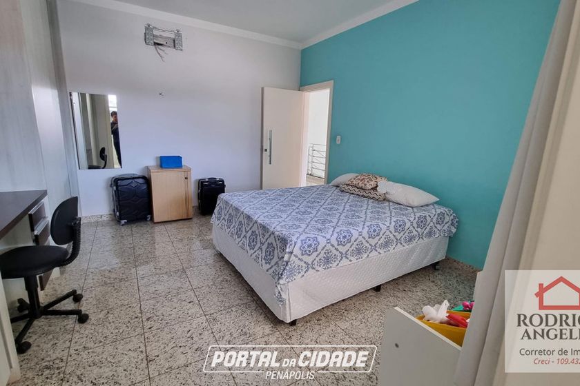 Casa &agrave; venda - Centro
