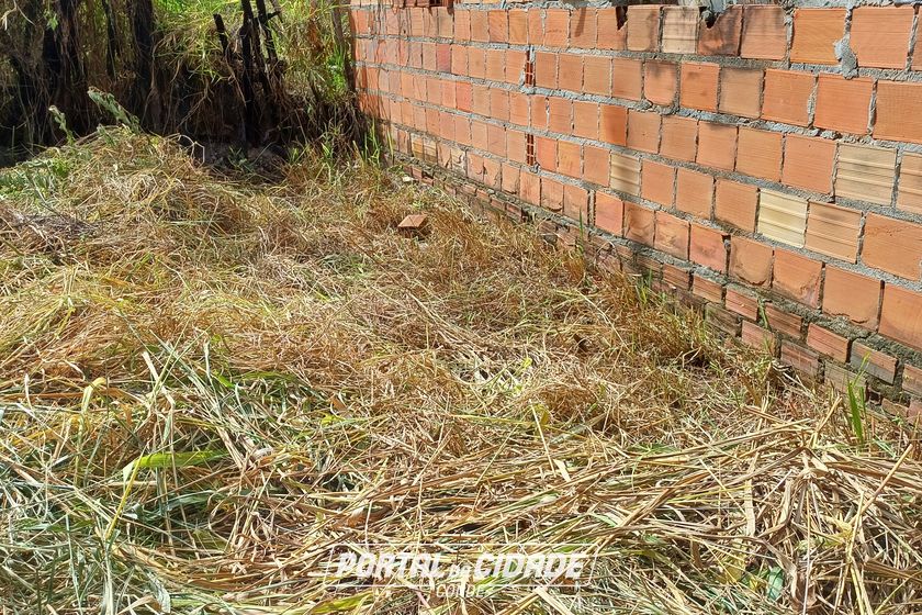 Terreno &agrave; venda - 14m&sup2; - Conde