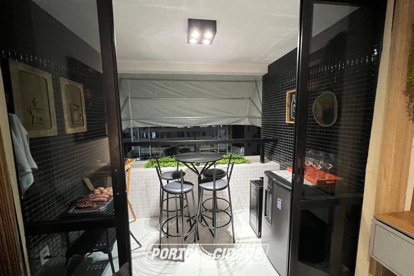Apartamento &agrave; venda - 70m&sup2; - Costa Azul