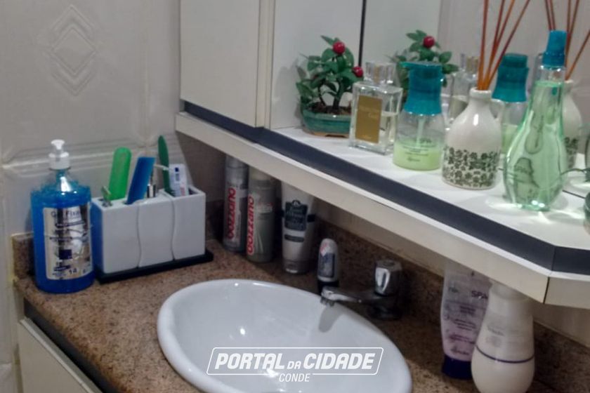 Apartamento &agrave; venda - 72m&sup2; - Costa Azul