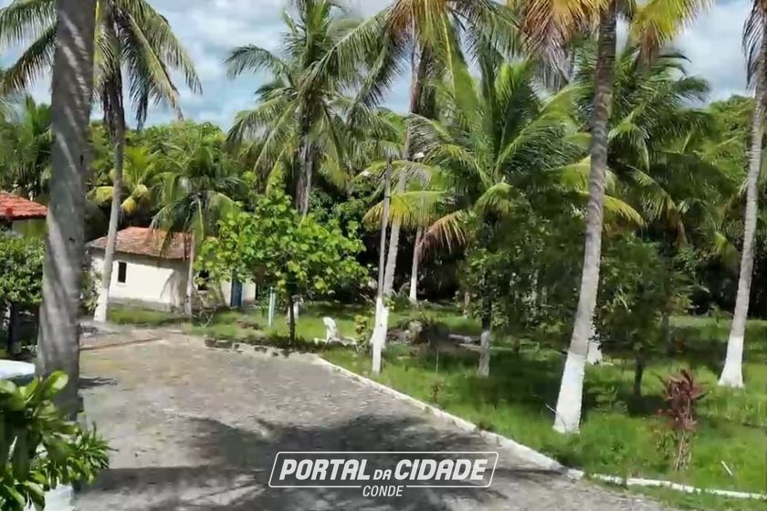 Fazenda &agrave; venda - 601128m&sup2; - Zona Rural