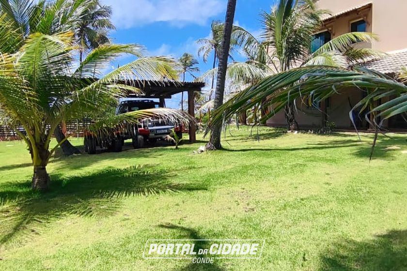 Casa &agrave; venda - 1104m&sup2; - SIRIBINHA