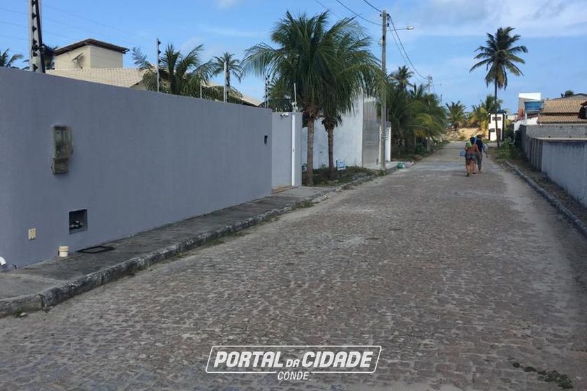 Casa &agrave; venda - 400m&sup2; - Sitio do Conde