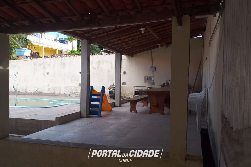 Casa &agrave; venda - 450m&sup2; - Centro