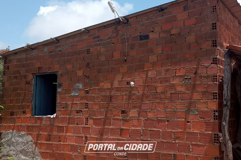 Ch&aacute;cara &agrave; venda - 60m&sup2; - Riacho Seco