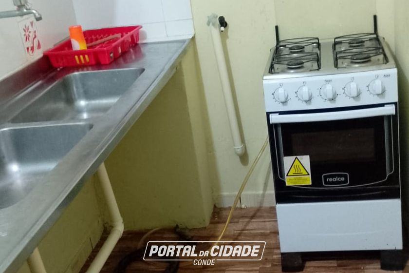 Casa &agrave; venda - 200m&sup2; - SITIO DO CONDE