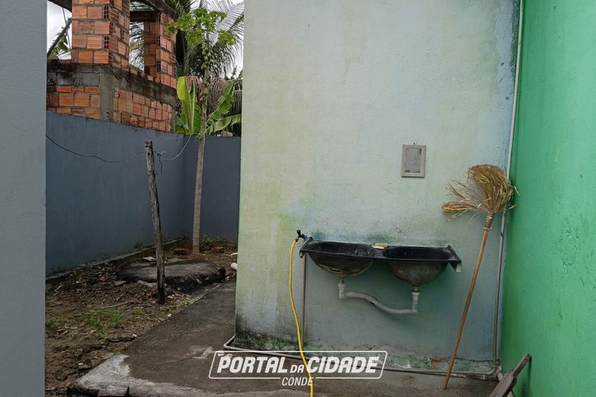 Casa &agrave; venda - 200m&sup2; - VILA VELHA