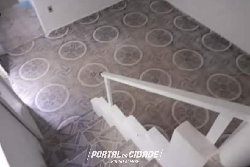 Casa &agrave; venda - 101m&sup2; - Vila Poddis