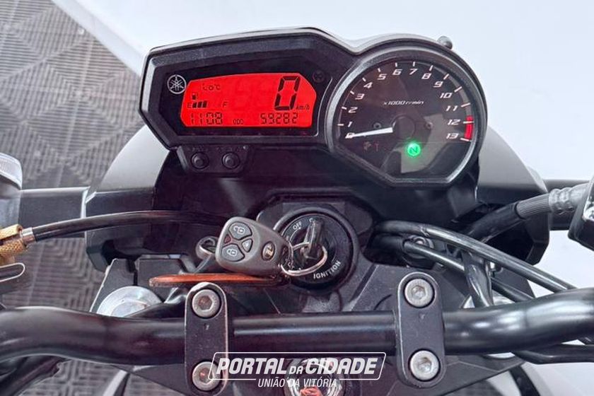 YAMAHA XJ6
