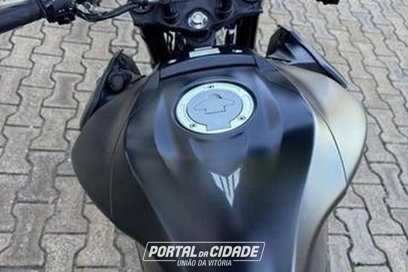 YAMAHA MT-03