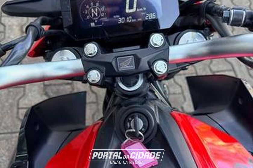 HONDA CB