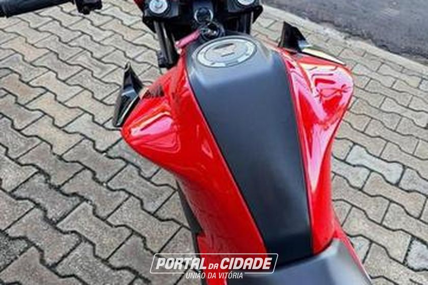 HONDA CB